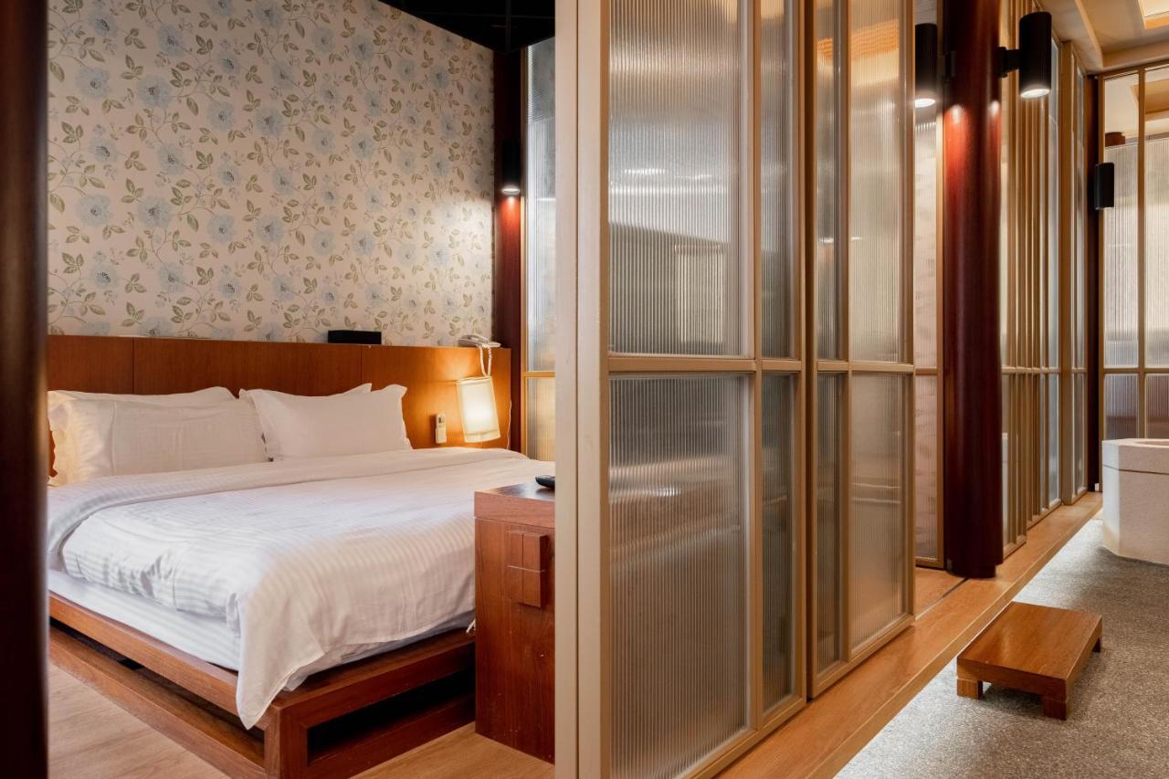 Motel Tian Xia Ju à Yilan Extérieur photo